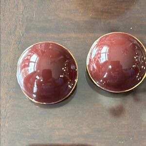 Elegant Robin Kahn Burgundy and Gold earrings
